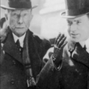 Meet your Posher, Kenneth